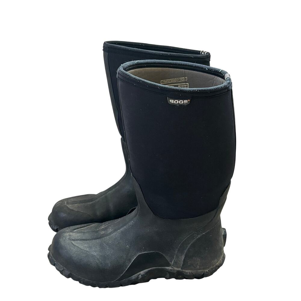BOGS Classic High men’s waterproof insulated boots in black, size US 10 / EU 43.